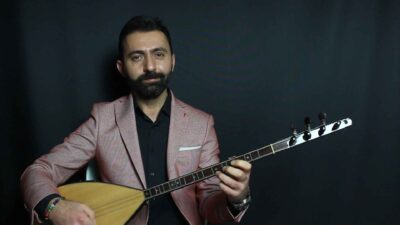 Kisa Sap Baglama Egitimi - Ahmet Kaya Eserleri-2